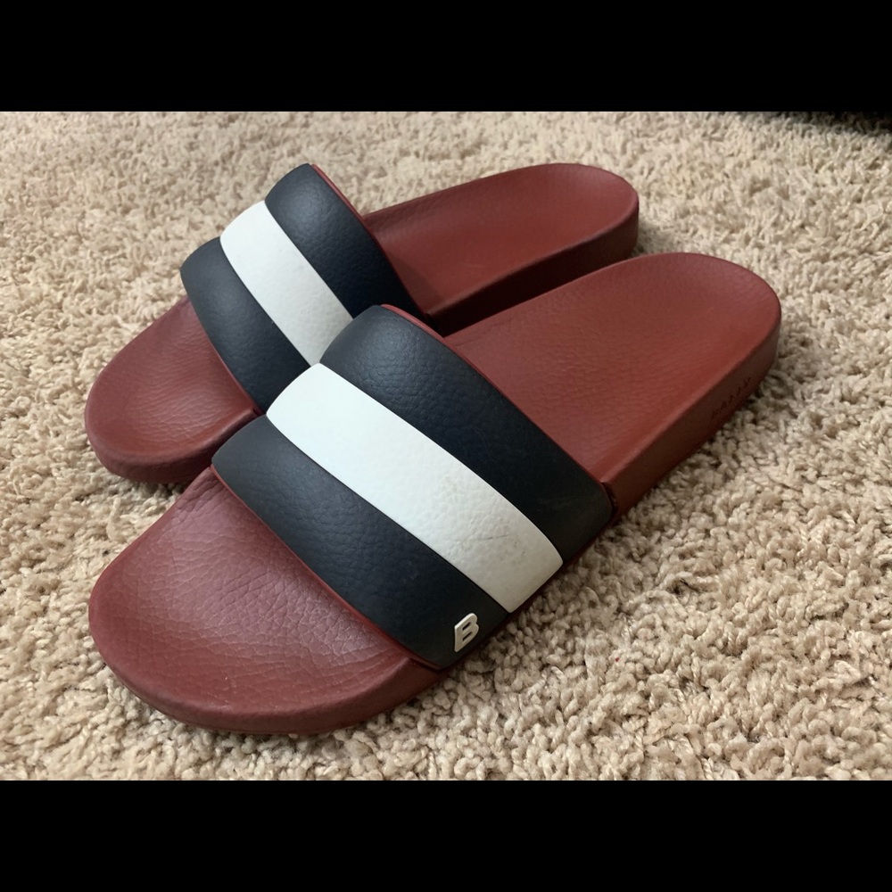 Bally Slides - Picture 2 of 3